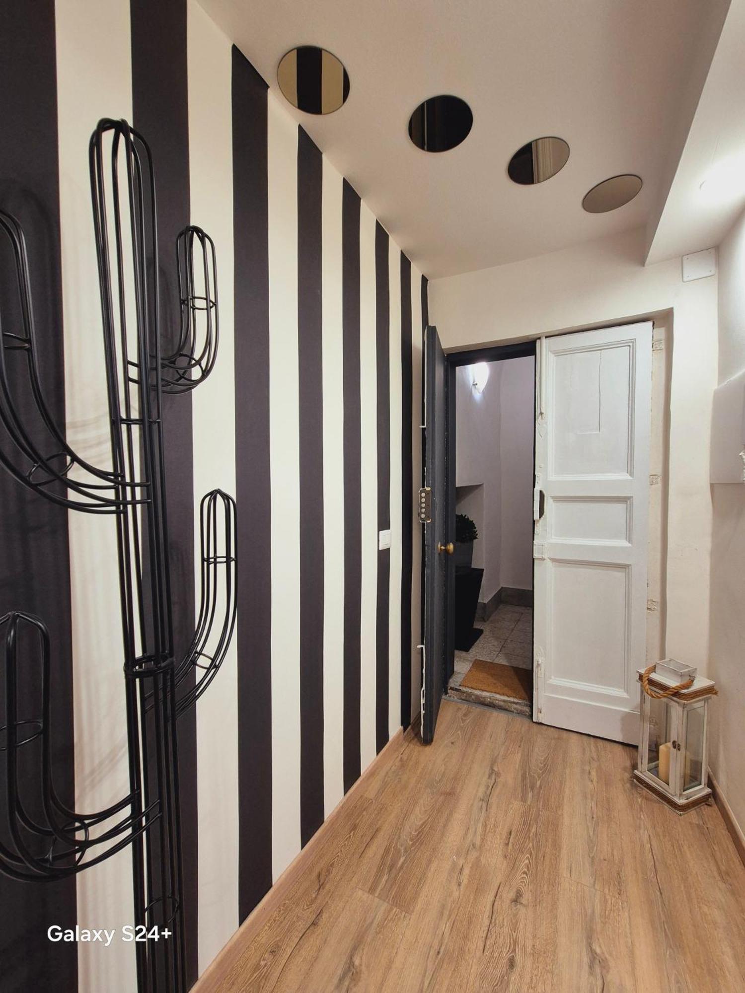 Zebra A Pua' Boutique * CTA